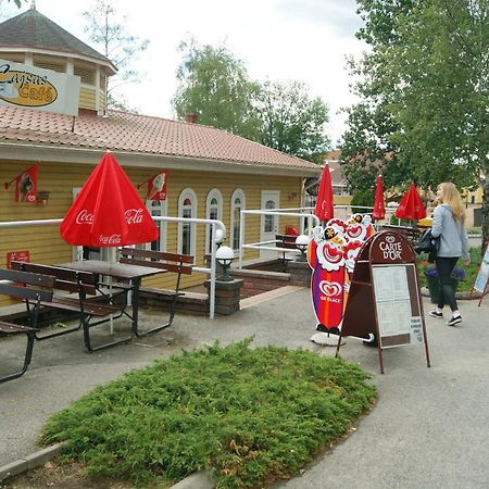 Björkbackens Stugby i Vimmerby Hotel Eksteriør billede