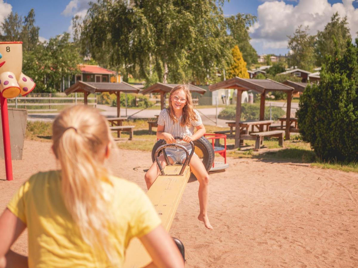 Björkbackens Stugby i Vimmerby Hotel Eksteriør billede